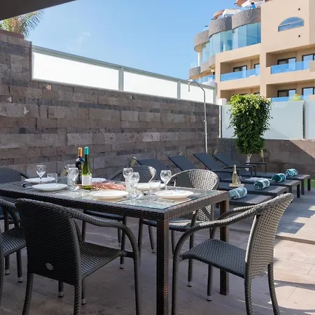 6 Bed Villa Private Heated Pool @ 30º For Free Costa Adeje (Tenerife)