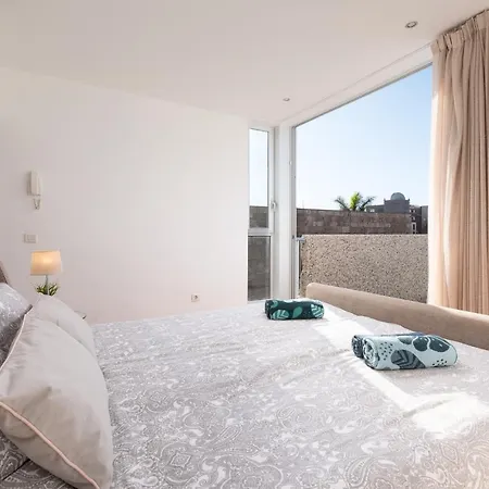 6 Bed Villa Private Heated Pool @ 30º For Free فيلة *